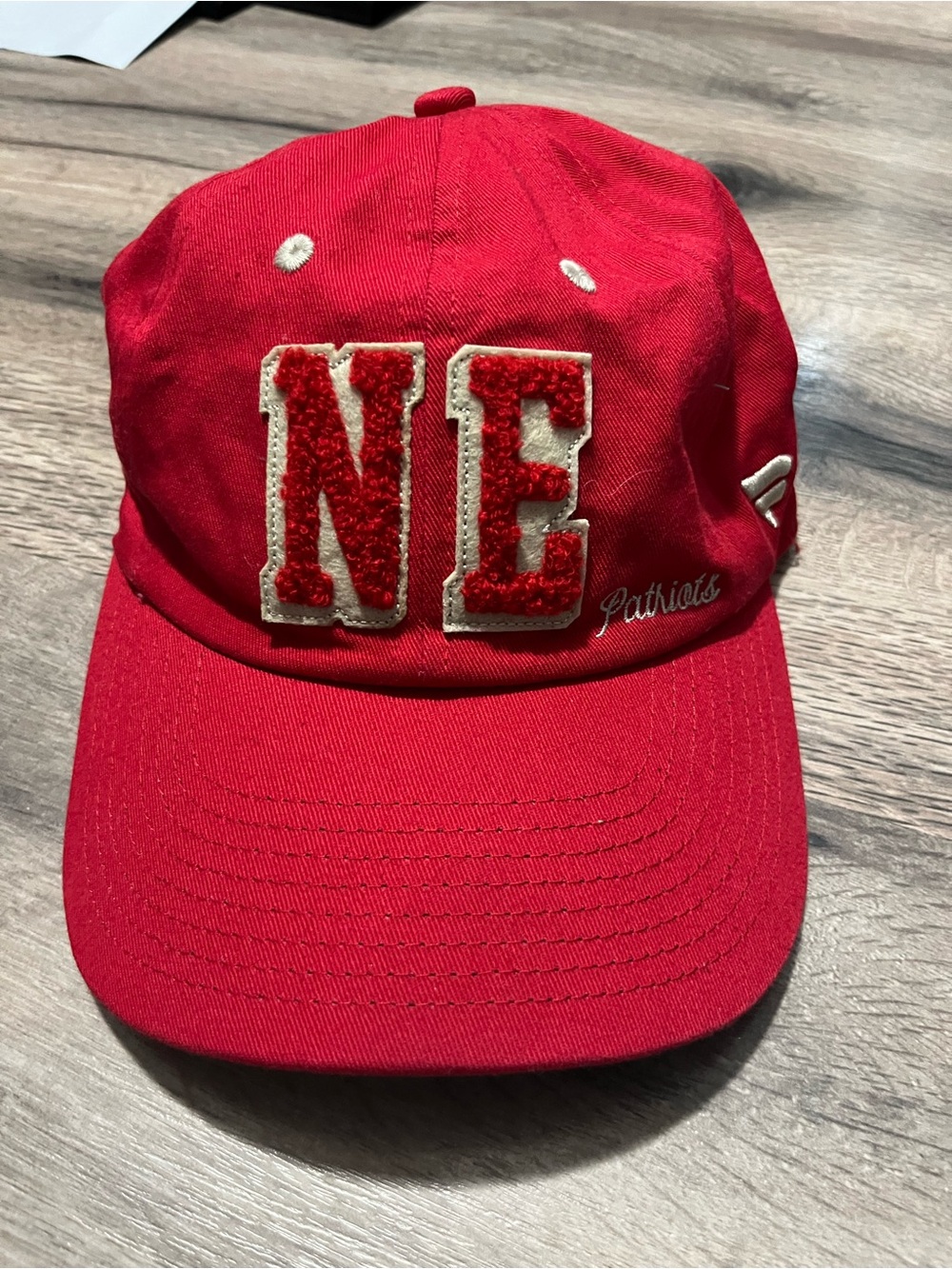 Fanatics New England Patriots Baseball Hat with Cream Chenille 'NE' Patch